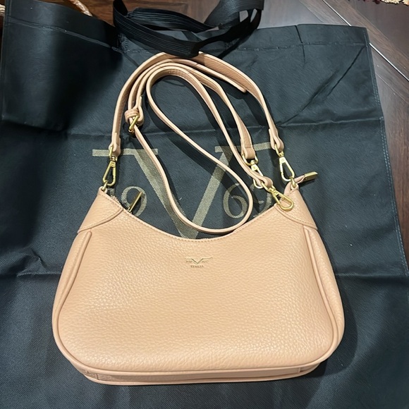 VERSACE - Picture 7 of 15